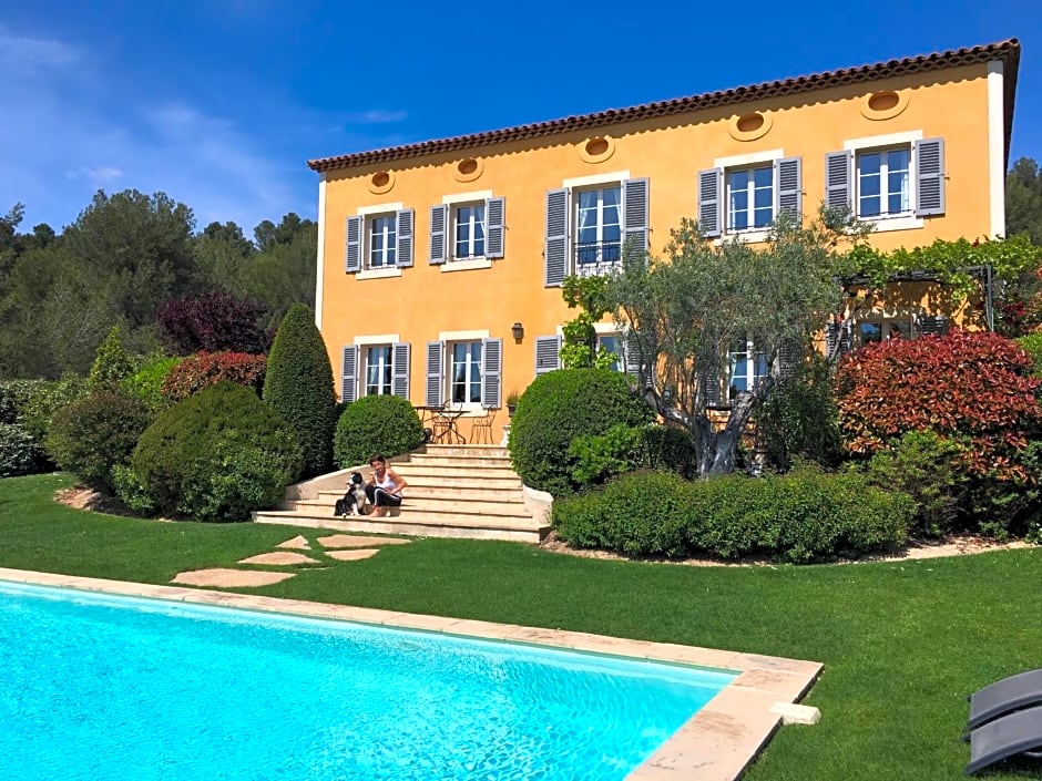 Photo 1 of 50 of La Bastide Tara
