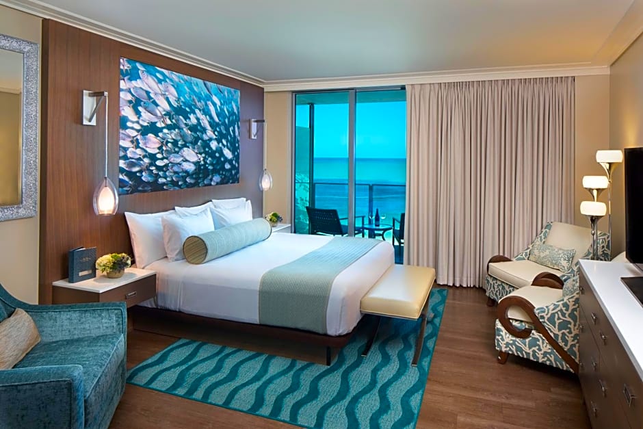 Foto 1 daripada 1 — Spacious King - Gulf View