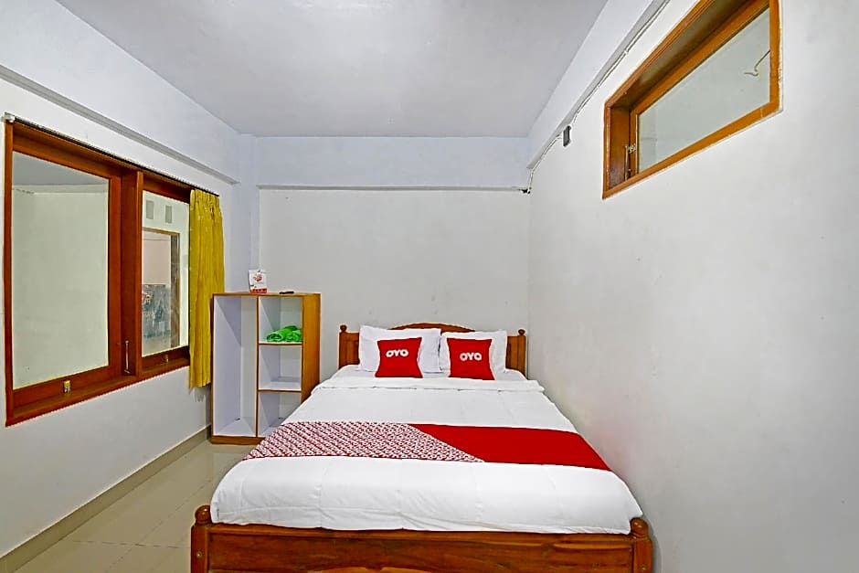 OYO 90967 Soka Asri Guest House