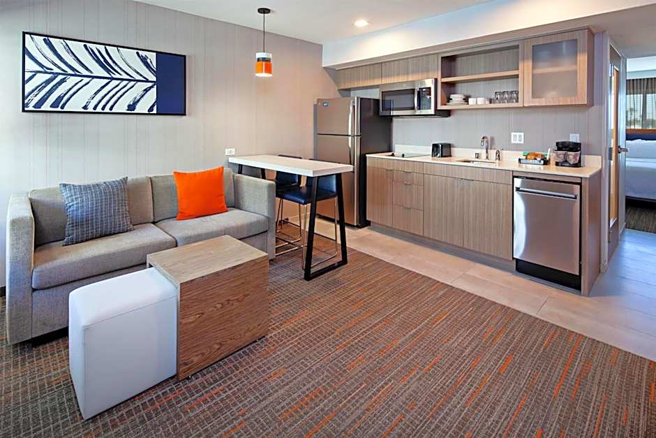 Homewood Suites by Hilton San Diego Central