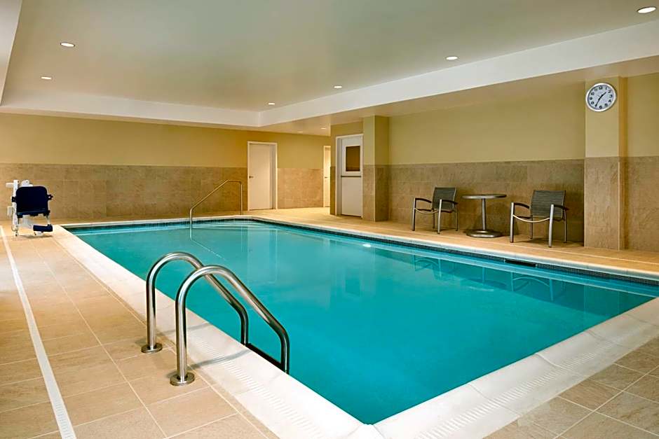 TownePlace Suites by Marriott Dubuque Downtown