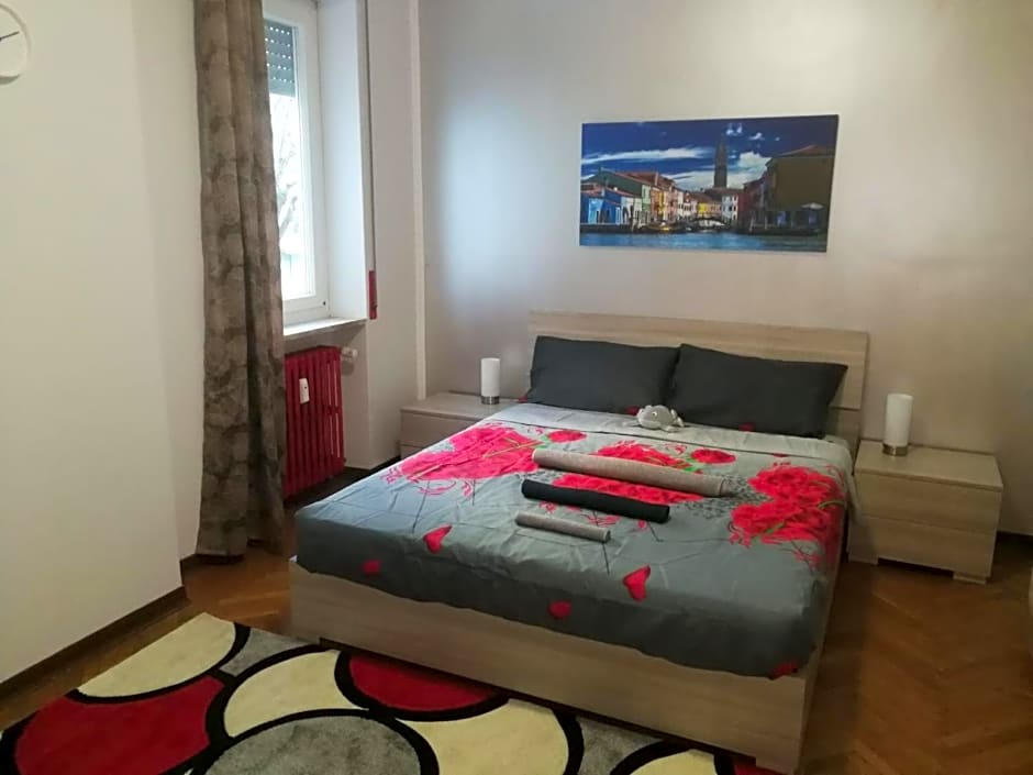 Venice Casanova Apartments