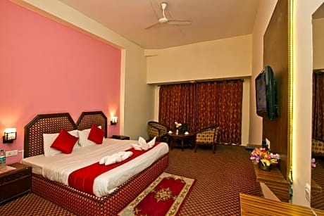Deluxe Room with Balcony