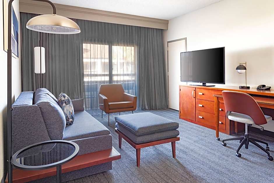 Courtyard by Marriott St. Petersburg Clearwater