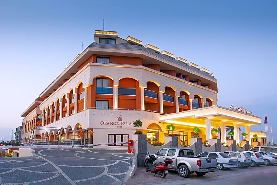 Side Orange Palace Hotel