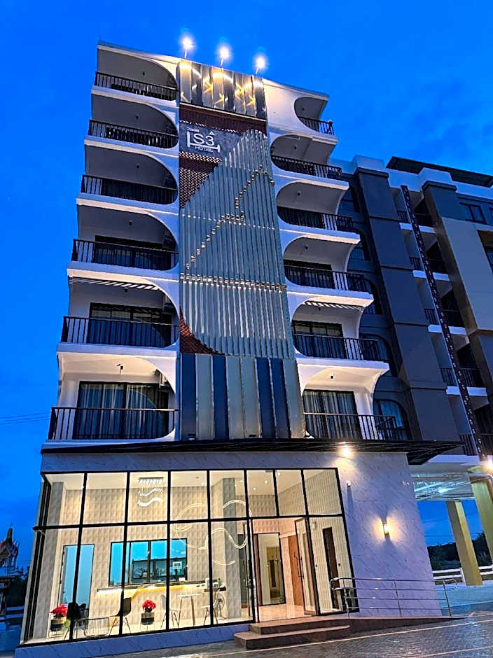At Ayutthaya Hotel