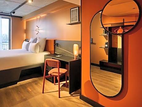 Tribe Paris Saint Ouen