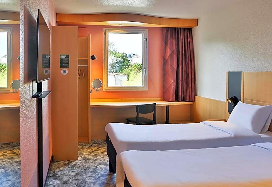 B&B HOTEL Les Sables-d'Olonne Centre Gare