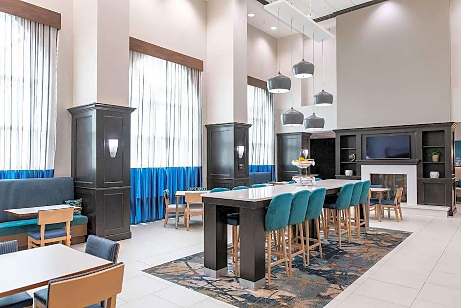 Hampton Inn By Hilton And Suites Effingham