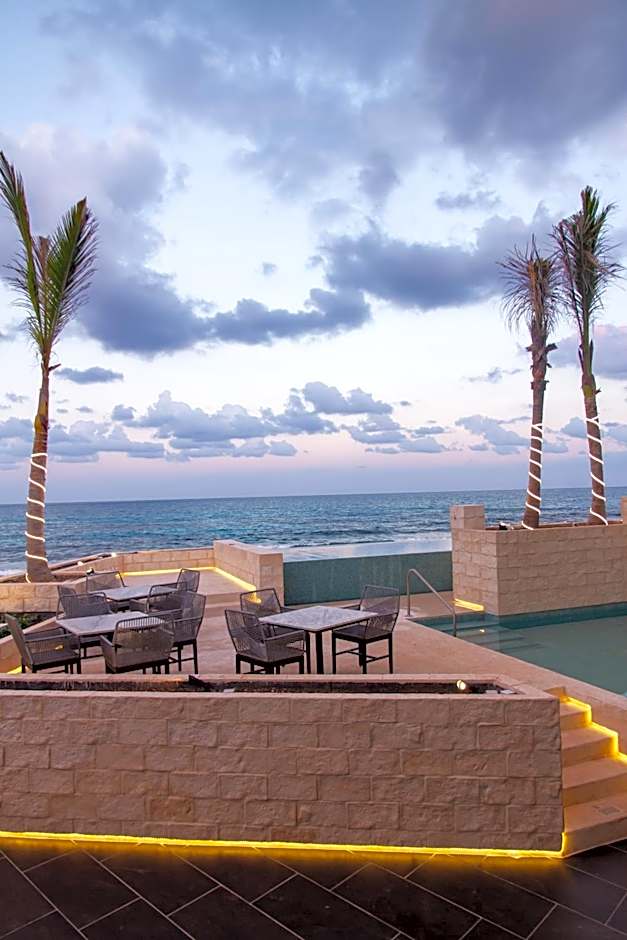 The Mint Resort Isla Mujeres