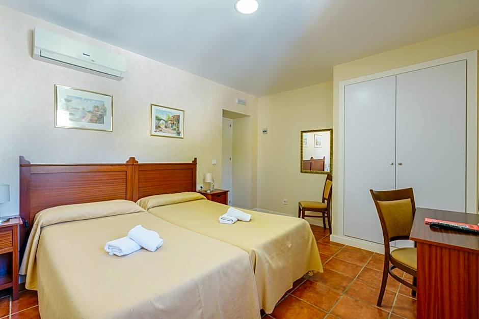 Hotel Carlos V Jerez by Vivere Stays