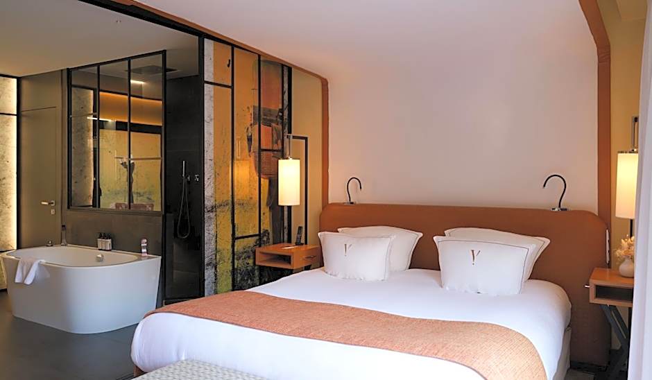 Five Seas Cannes, a Member of Design Hotels™