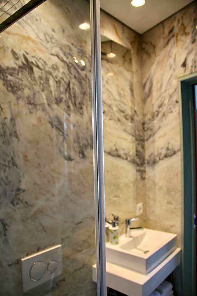 A Rendilheira Charm Suites