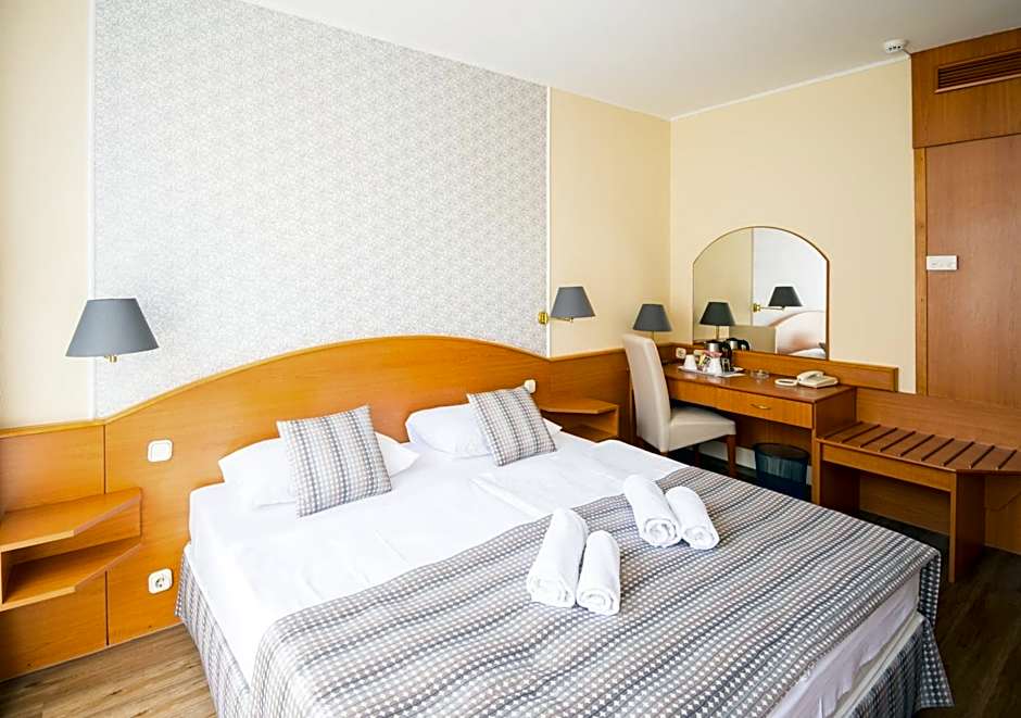 Hotel Orion Várkert