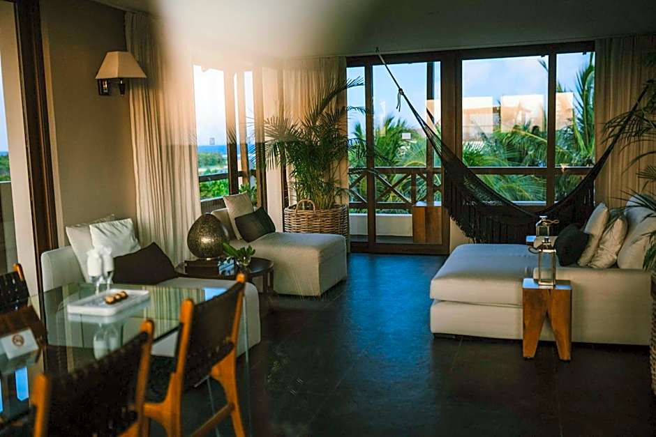 Jashita Hotel