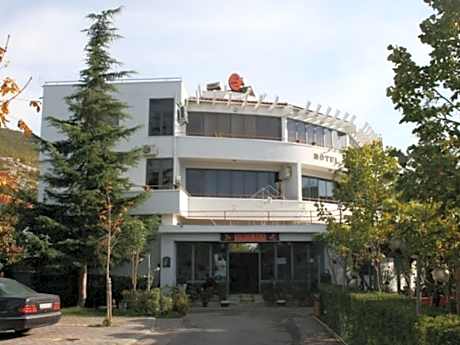 Hotel Sirena