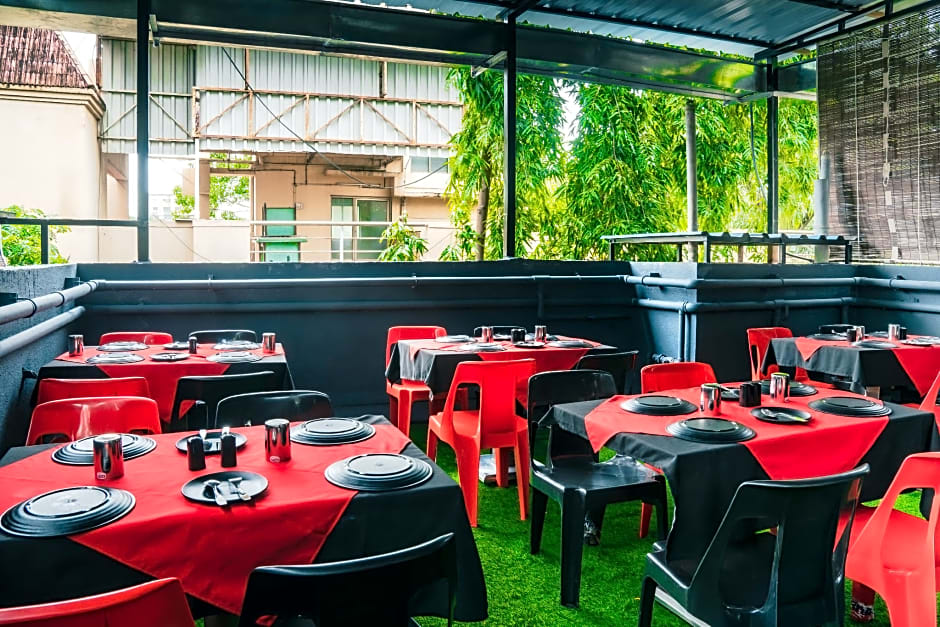 Treebo Serenity Inn, Koregaon Park