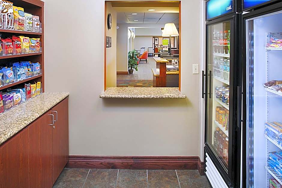Hampton Inn By Hilton And Suites Lancaster