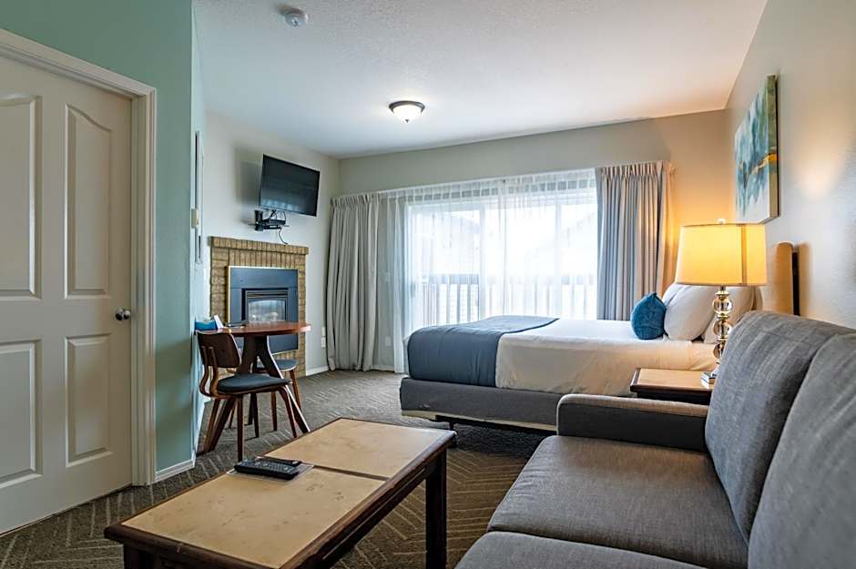 Inn at the Prom Oceanfront