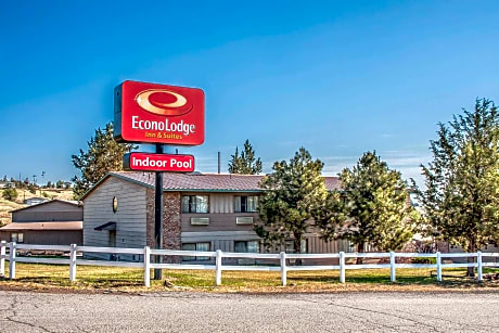 Econo Lodge Inn & Suites Madras