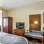 Comfort Suites Pineville - Ballantyne Area