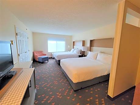 Two-Bedroom Suite