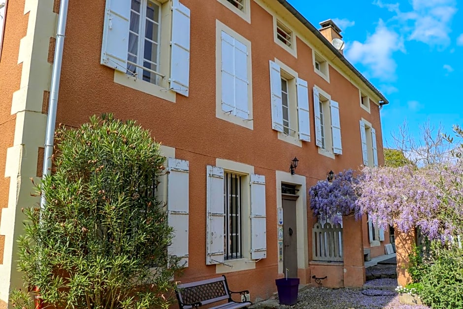 DOMAINE DE MARLAS - CHAMBRES D'HÔTES