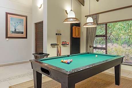 San Lameer Villa Rentals 403