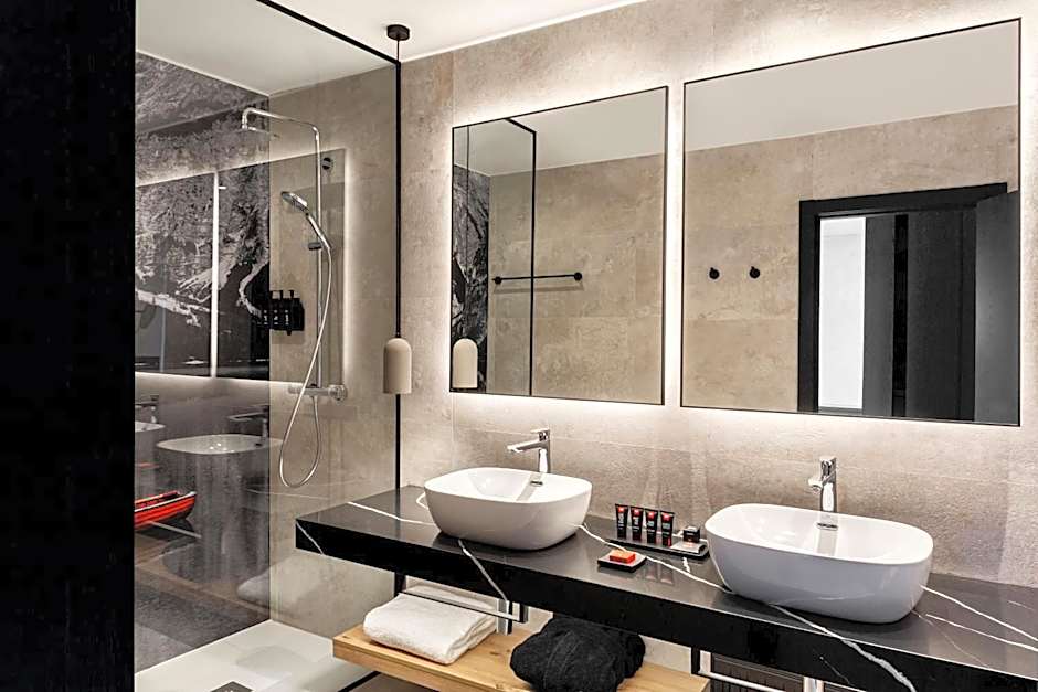 Hotel Paseo del Arte, a member of Radisson Individuals