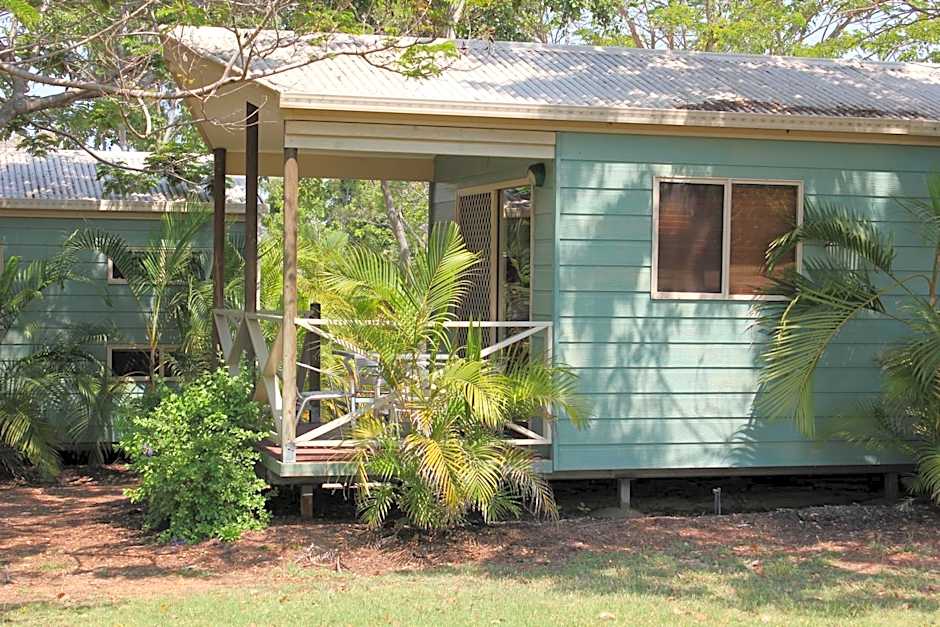 Aussie Outback Oasis Holiday Park