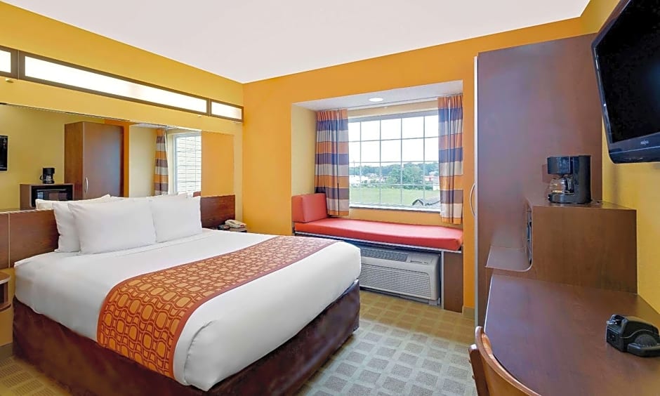 Microtel Inn & Suites By Wyndham Princeton