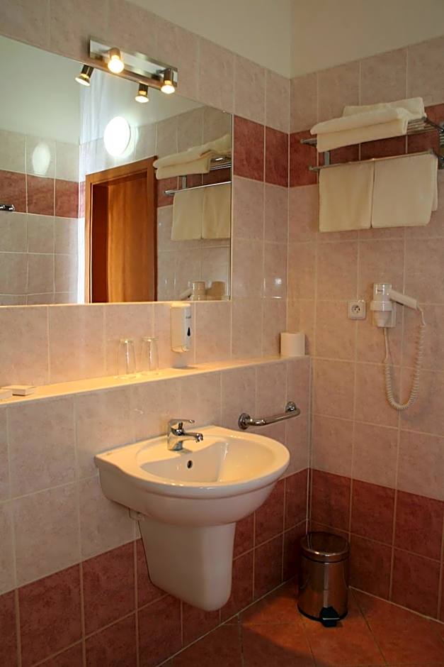 Hotel Česká Koruna