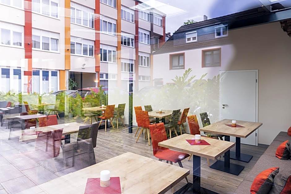 home Hotel