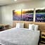 Days Inn by Wyndham Kenedy