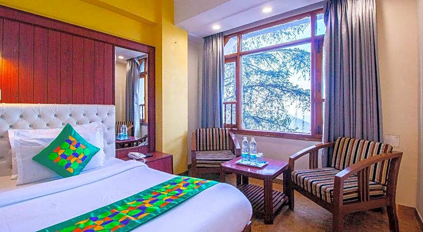 Treebo Varuna With Mountain View