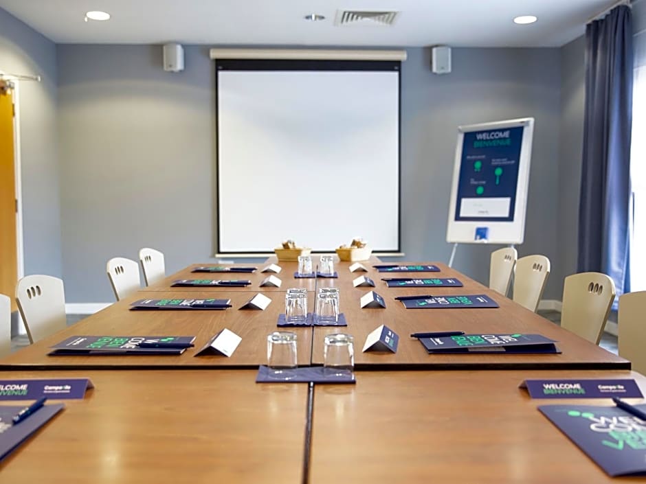 Campanile Northampton