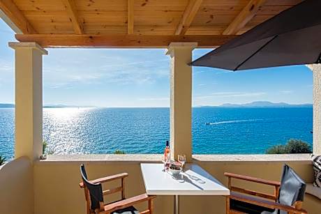 Krouzeri Beach Apartments