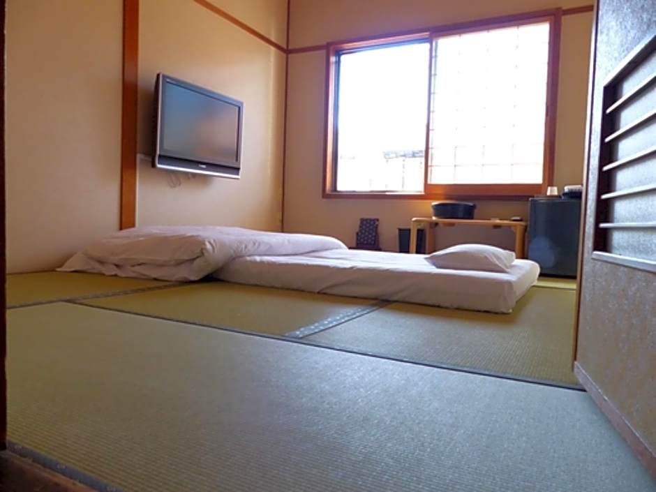 Minshuku Kuwataniya Ryokan
