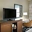 Hampton Inn By Hilton And Suites Charlotte/Pineville