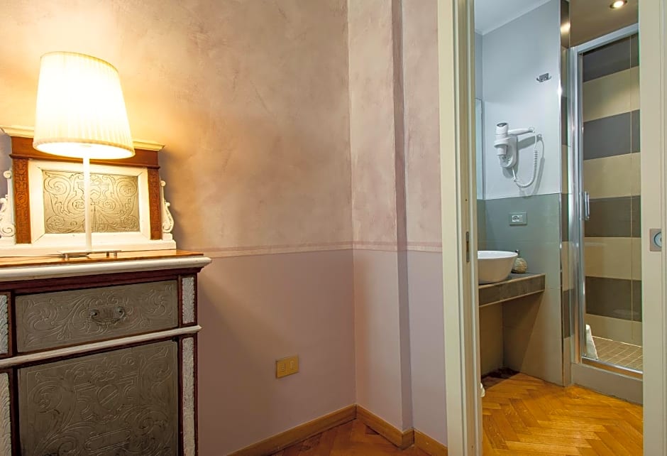 N4U Guest House Florence