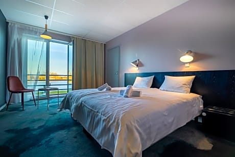 Standard Double or Twin Room with Sea View and Spa Access