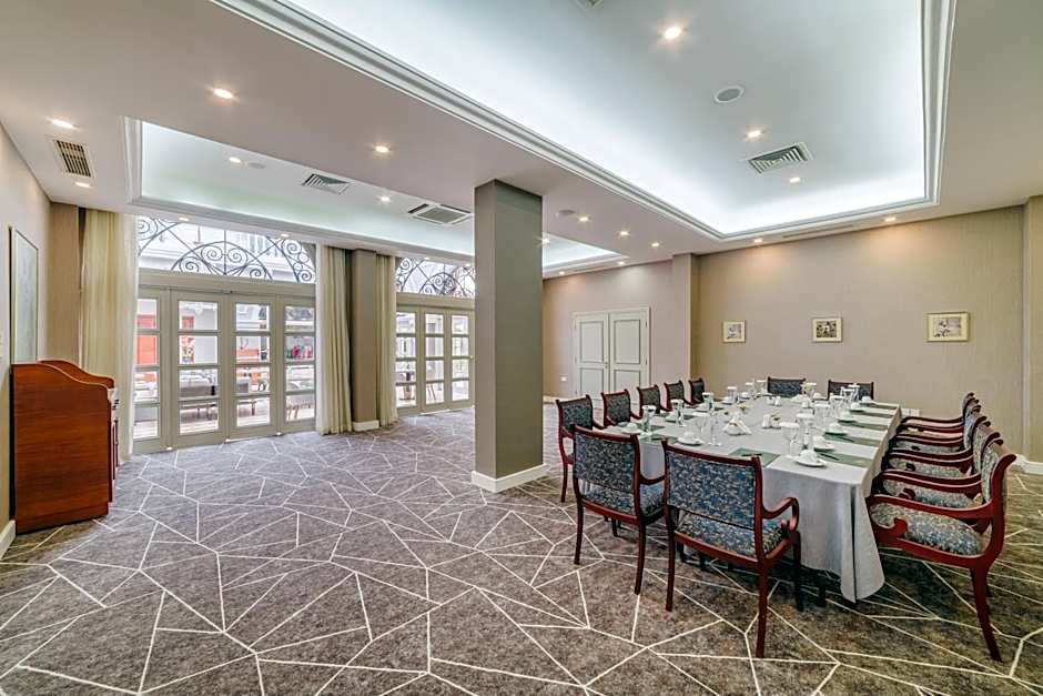 The Arkin Colony Hotel