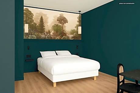 Privilege Room
