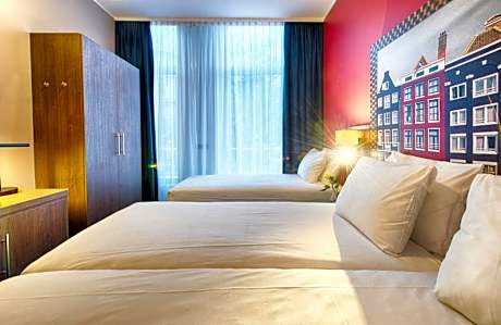 Comfort Room 1 Twin Bed 1 Single Bed