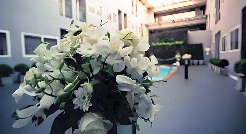 The Peak Boutique Hotel