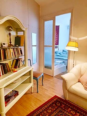 Cargo Rooms and Apartment