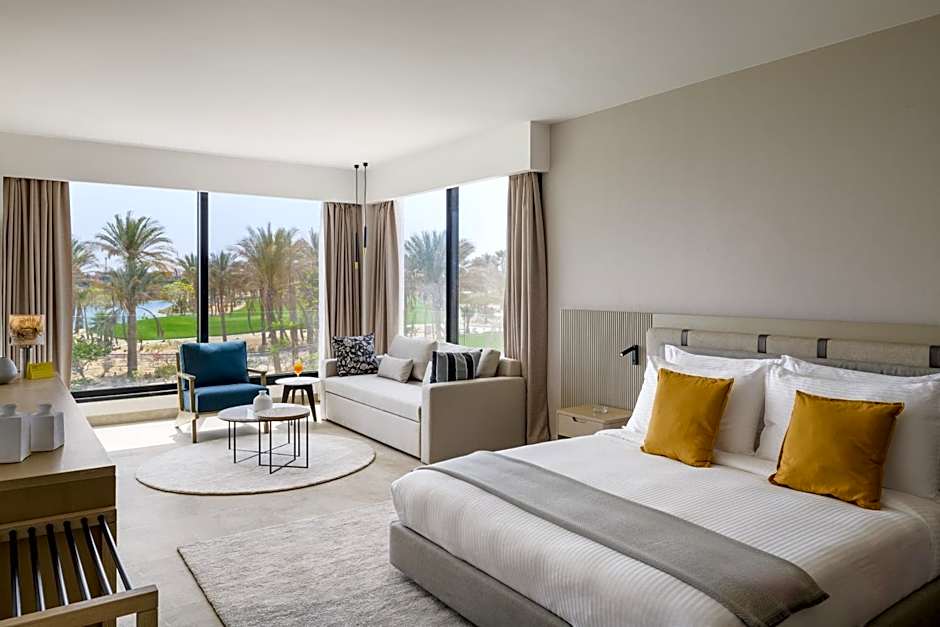 The G Einbay Golf Resort