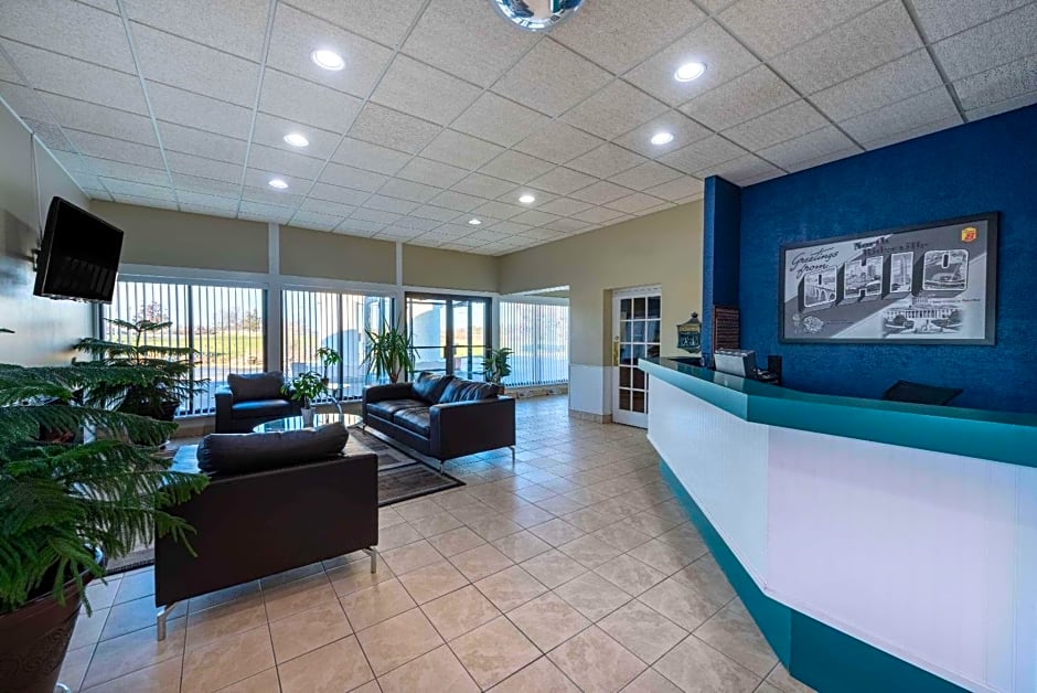 Super 8 by Wyndham Cleveland