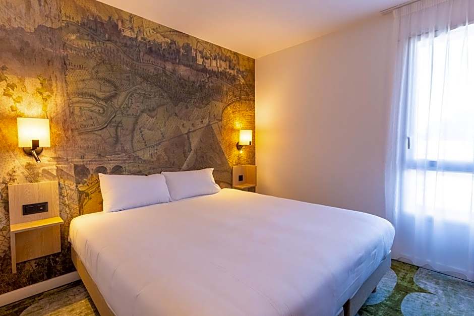 Hôtel Pont Rouge , Carcassonne