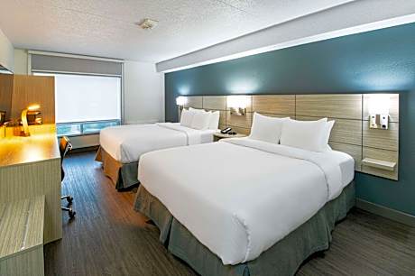 2 Queen Beds, Top Floor, Non-smoking